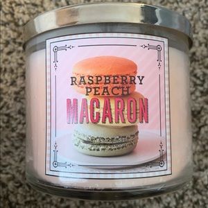 Raspberry Peach Macaron 3 Wick